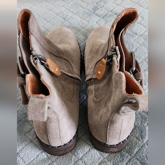 NEW NWOT Kenneth Cole Gentle Souls Ankle Leather Size 6.5 Women's Boots - Picture 5 of 9